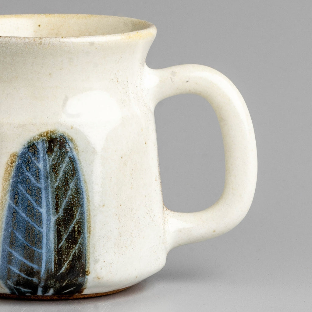 Calm Leaf Mug