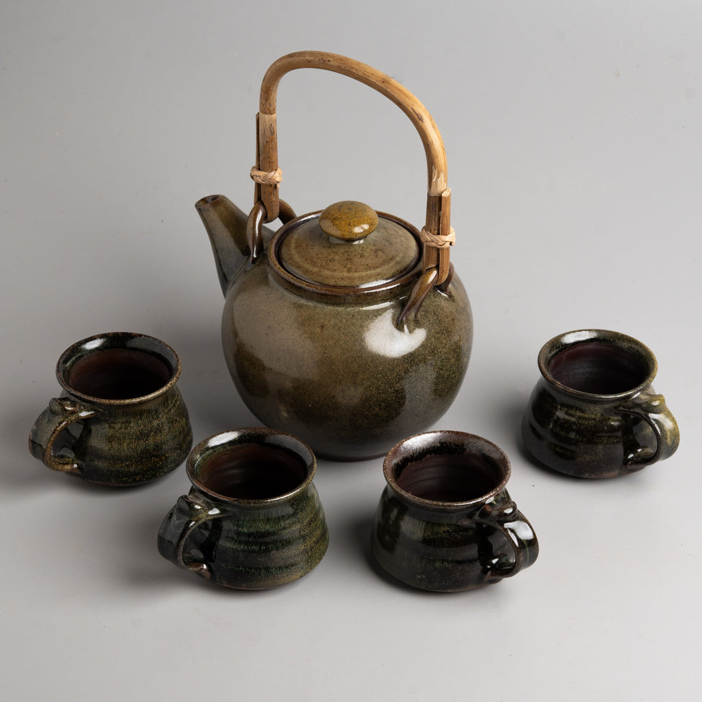 Mossy Hearth Tea Set