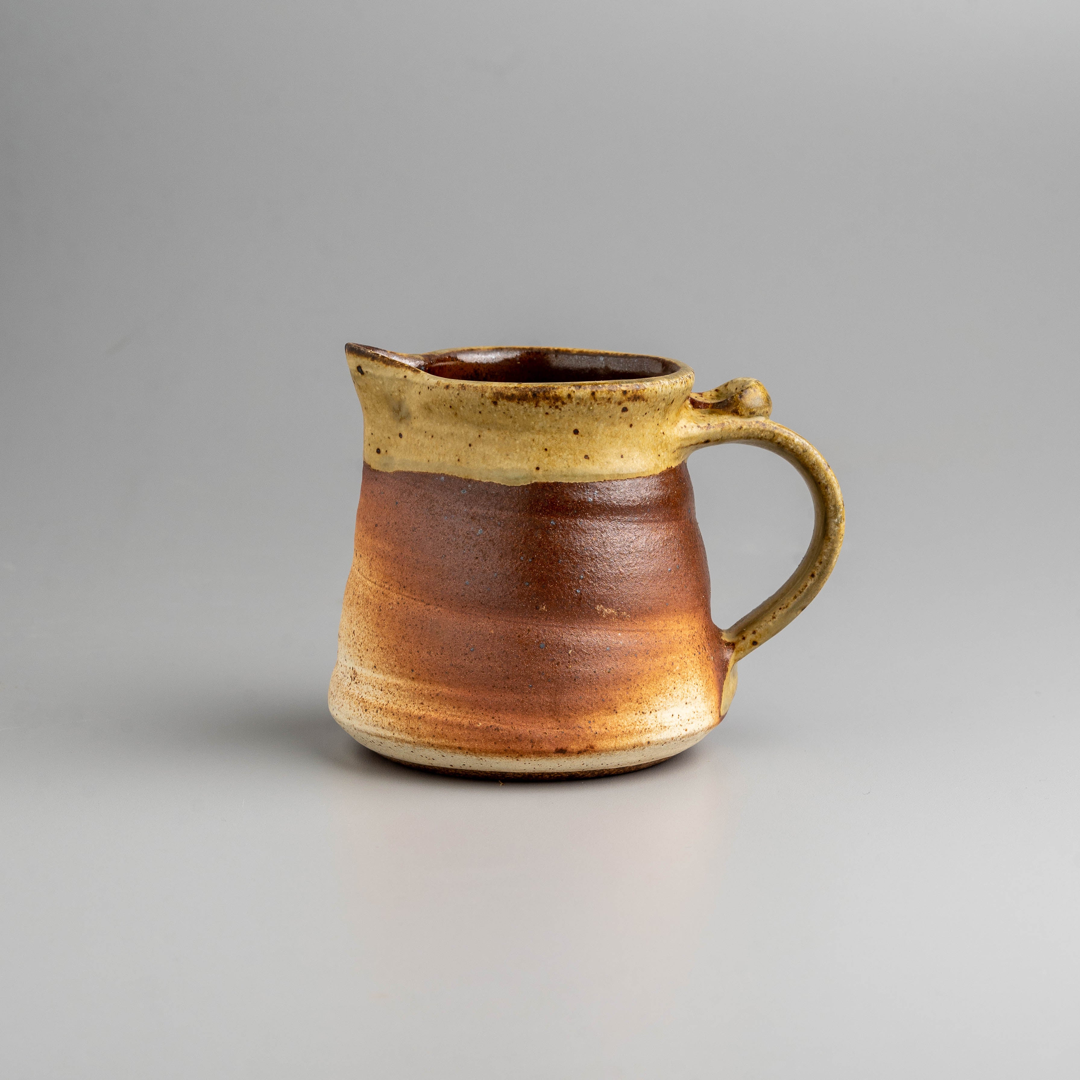 Cinderstone Creamer