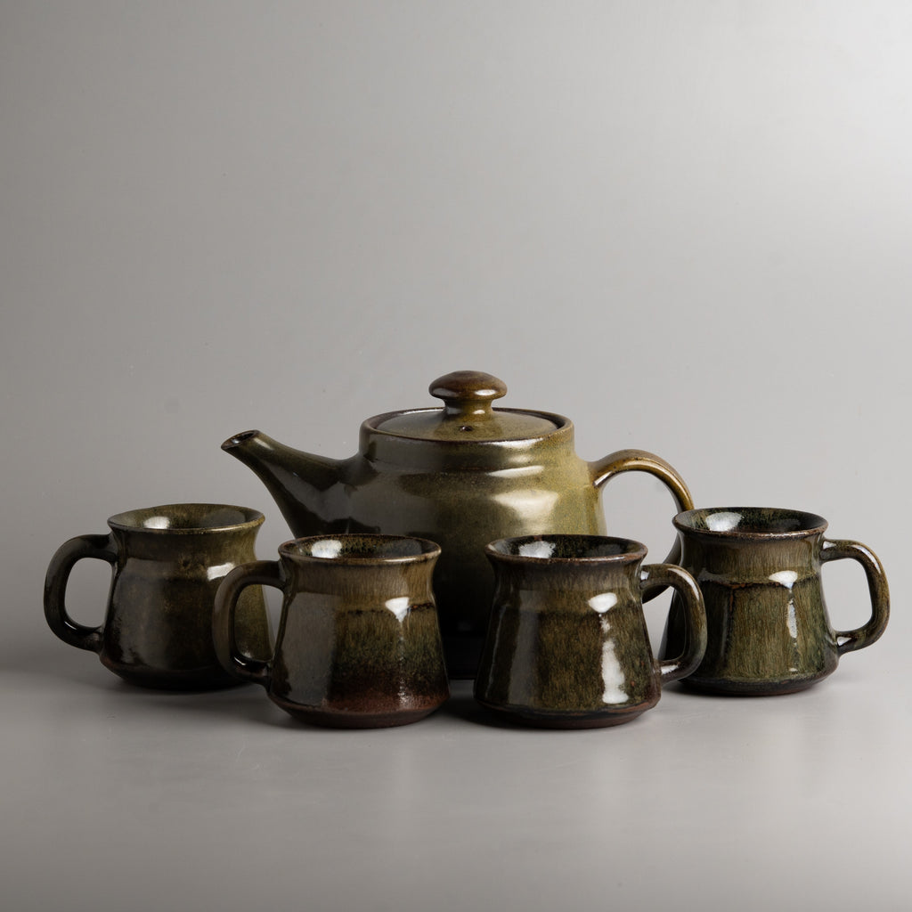 Moss Embers Service Tea Set