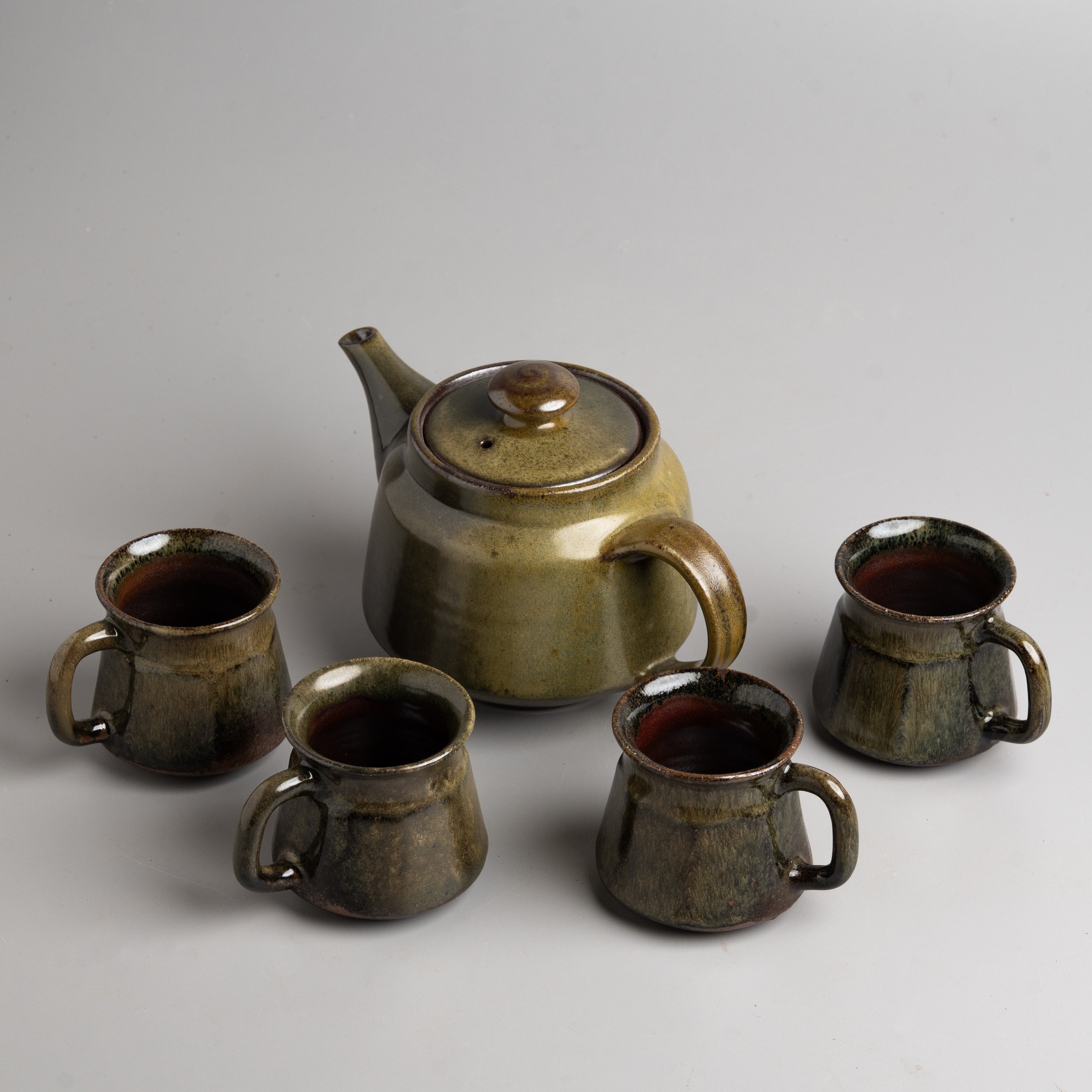 Moss Embers Service Tea Set