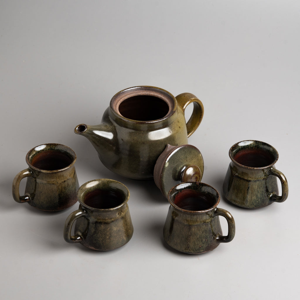 Moss Embers Service Tea Set